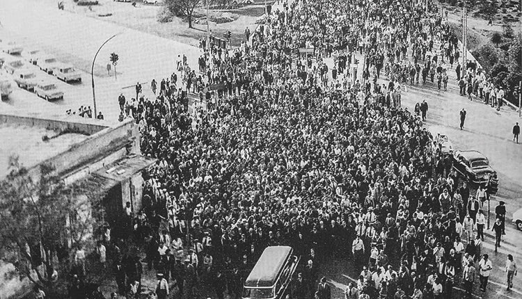 Ήταν τέτοιες μέρες του 1971,  20 Σεπτεμβρίου, όταν ο Γεώργιος Σεφέρης έφυγε από τη ζωή.