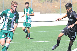 Στιγμιότυπο απο το ματς του ΟΦΗ με τον Παναθηναϊκό (Κ17)