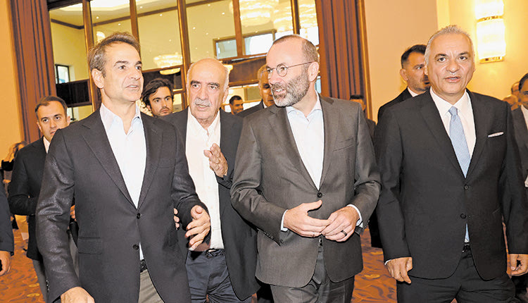 ΧΕΡΣΟΝΗΣΟΣ: Η ΠΡΟΤΡΟΠΗ ΜΗΤΣΟΤΑΚΗ ΣΤΑ ΣΥΝΤΗΡΗΤΙΚΑ ΚΟΜΜΑΤΑ ΤΗΣ ΕΥΡΩΠΗΣ Ανακούφιση των νοικοκυριών για να μην έχουμε ραγδαία αύξηση του σοσιαλισμού 