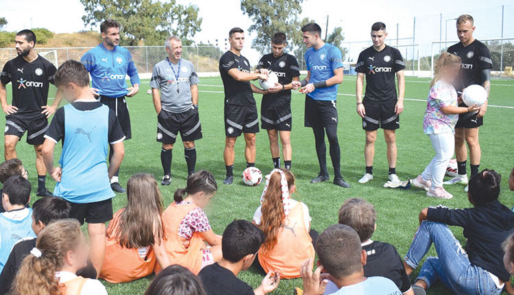 Παιδικές φωνές και χαμόγελα στο ΒΑΚ