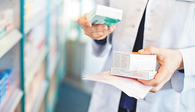 Από τις προθήκες των φαρμακείων λείπουν από αντιφλεγμονώδη και παυσίπονα μέχρι αντιεπιληπτικά φάρμακα για παιδιά