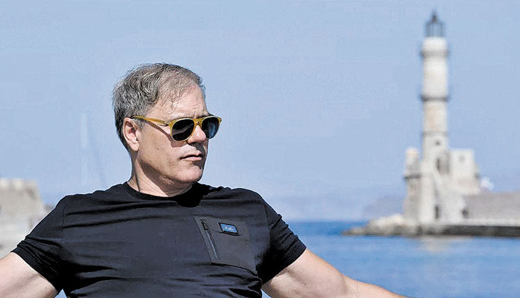 Ο κ. Γιάννης Κριαράς 