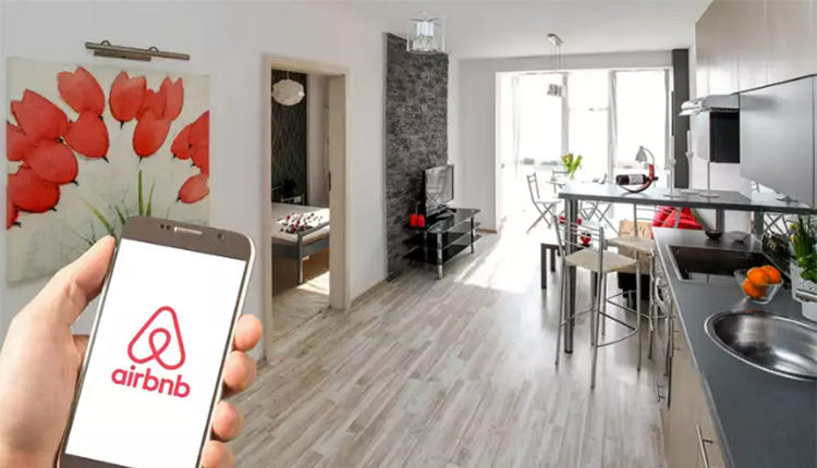AIRBNB KAI BOOKING: Μπαράζ ελέγχων για τα ακίνητα