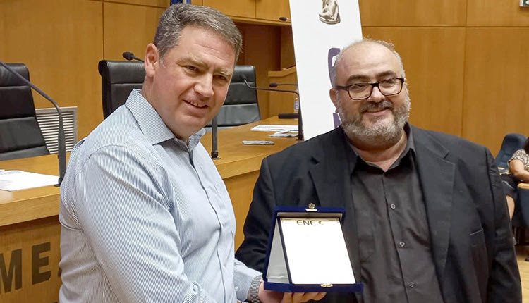 Βράβευση του Δήμου Χερσονήσου για τη συνεισφορά του στην αντιμετώπιση της πανδημίας