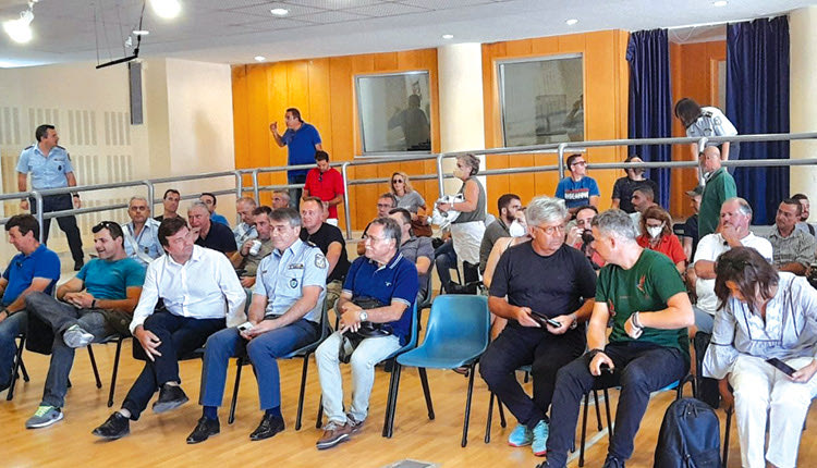 Ημερίδα ενημέρωσης των οδηγών σχολικών λεωφορείων από το Τμήμα Τροχαίας Ηρακλείου