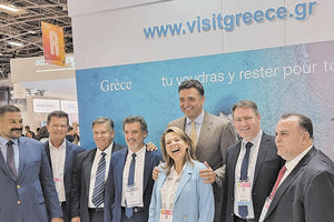 Ο Δήμος Χερσονήσου στην τουριστική έκθεση στο Παρίσι