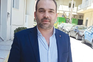 Παύλος Σκουλάς