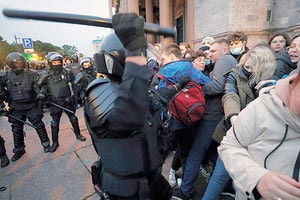 Μέχρι και… γυναίκες επιστρατεύθηκαν στο πλαίσιο της μερικής επιστράτευσης στη Ρωσία