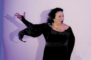 Η ΜΕΛΙΝΑ ΜΠΟΤΕΛΛΗ ΜΙΛΑ ΣΤΗΝ «Π» ΜΕ ΑΦΟΡΜΗ ΤΟΝ ΜΟΝΟΛΟΓΟ ΠΟΥ ΘΑ ΠΑΡΟΥΣΙΑΣΕΙ ΣΤΟ ΠΣΚΗ Είμαι περήφανη που επέλεξα να ζω στην επαρχία