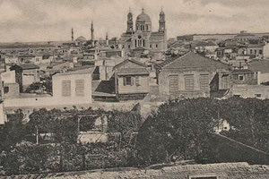 ΦΩΤΟΗΜΕΡΑΣ: Το Ηράκλειο στις αρχές του περασμένου αιώνα. Η “Περβόλα” είναι στο σημείο που τώρα είναι χτισμένο το Πολιτιστικό.