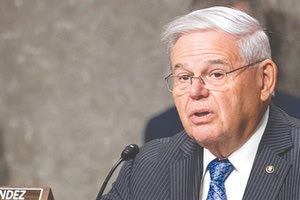 Δεν… μασάει ο Μενέντεζ