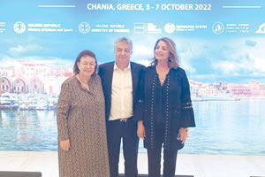 Ο αεικίνητος Σταύρος Αρναουτάκης μπορεί την ίδια μέρα να βρεθεί στα Χανιά για να συναντήσει Μενδώνη και Γκερέκου