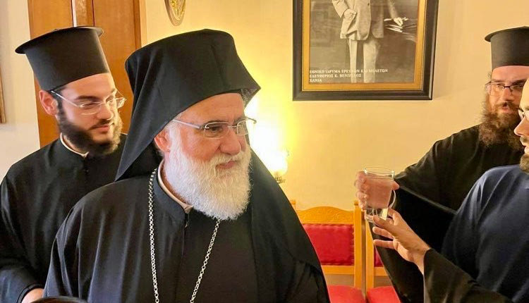 Ο κ. Μεθόδιος δέχτηκε τις ευχές των ιερέων