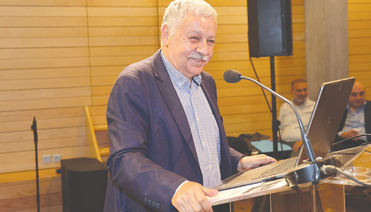 ο αρμόδιος αντιπεριφερειάρχης Περιβάλλοντος Νίκος Ξυλούρης