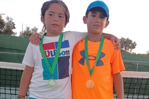 Οι μικροί τενίστες του «Ηράκλειο» ΟΑΑ με τα μετάλλιά τους