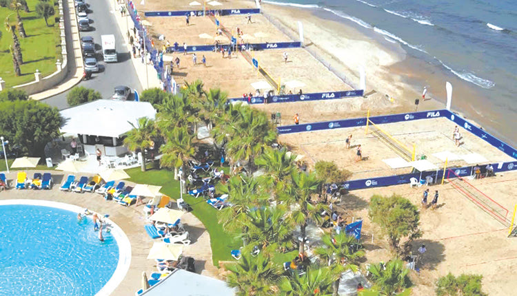 Εντυπωσιακοί ήταν οι αγώνες beach tennis που έγιναν στο Lyttos Beach