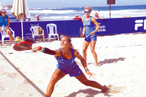 Εντυπωσιακοί ήταν οι αγώνες beach tennis που έγιναν στο Lyttos Beach