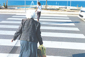 φαναρια στην παραλιακη