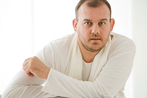 Ο ΓΝΩΣΤΟΣ ΤΕΝΟΡΟΣ ΔΗΜΗΤΡΗΣ ΠΑΚΣΟΓΛΟΥ ΜΙΛΑ ΣΤΗΝ “Π”