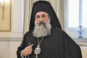 Θετικά σχόλια απέσπασε ο Αρχιεπίσκοπος Κρήτης κ. Ευγένιος από επιβάτες πτήσης που πραγματοποιήθηκε την Παρασκευή από την Αθήνα στο Ηράκλειο.