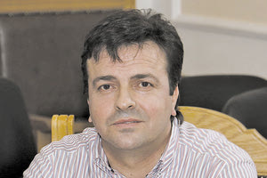 ΝΙΚΟΣ ΣΥΡΙΓΩΝΑΚΗΣ