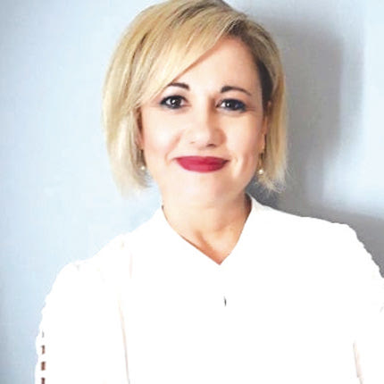 Η κα Κατερίνα Ανδριανάκη 