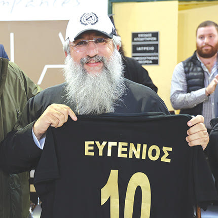 ευγενιος στον ερασιτεχνη οφη