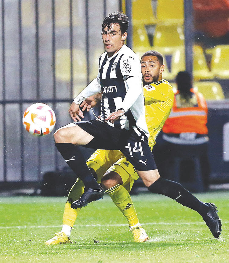 Ο Βούρος σε μια προσπάθειά του στο χθεσινό παιχνίδι