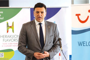 Ο υπουργός Τουρισμού Βασίλης Κικίλιας από το Ηράκλειο