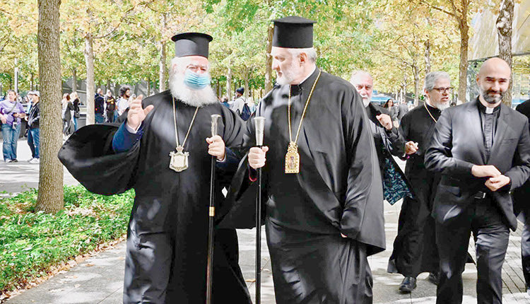 ο πατριάρχης Θεόδωρος με τον αρχιεπίσκοπο Αμερικής, Ελπιδοφόρο