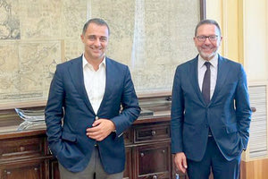 Συνάντηση Σενετάκη με τον Διοικητή της Τράπεζας της Ελλάδας