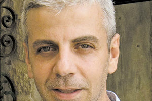 Ο διευθυντής του Μουσείου Φυσικής Ιστορίας Κρήτης Νίκος Πουλακακης