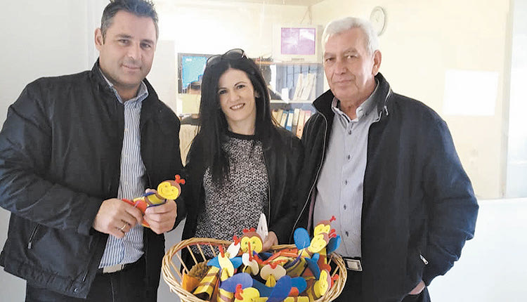 Άργησε λίγο αλλά γίνεται! Η τελετή ονοματοδοσίας δημοτικής οδού προς τιμήν του αείμνηστου "ΜΑΡΚΑΤΑΤΟΥ ΓΕΩΡΓΙΟΥ" (Σκανταλογιώργης, πρώην αντιδήμαρχος-πρόεδρος δομών, δημ. σύμβουλος Δήμου Γαζίου-Μαλεβιζίου)