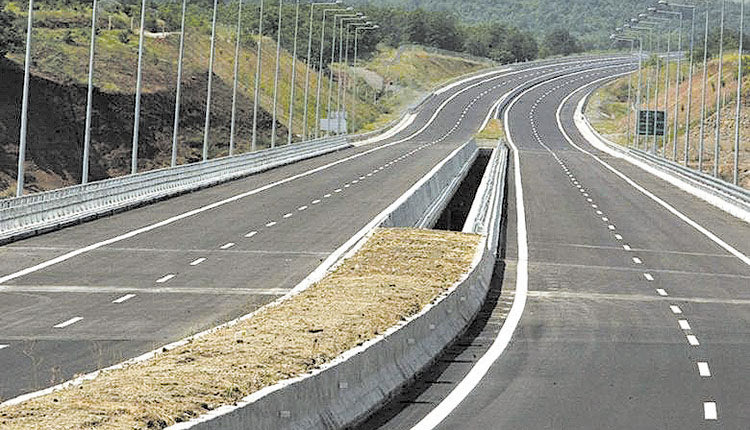 ΡΙΖΙΚΕΣ ΛΥΣΕΙΣ ΠΡΟΤΕΙΝΕΙ ΤΟ ΤΕΕ/ΤΑΚ “Καμπανάκι” σε Λαμπρινό και Μποκέα για τον ΒΟΑΚ