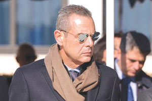 ΠΑΝΟΣ ΚΑΜΜΕΝΟΣ