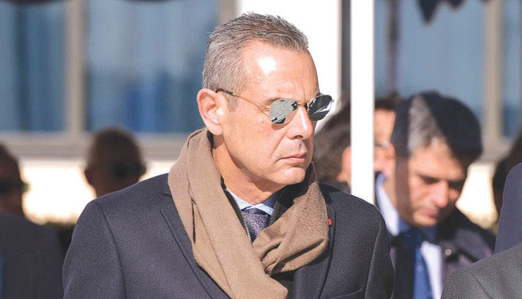 ΠΑΝΟΣ ΚΑΜΜΕΝΟΣ