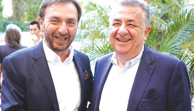 Στη χθεσινή συνεδρίαση του Περιφερειακού Συνεδρίου Κρήτης ο περιφερειάρχης Σταυρος Αρναουτάκης έδωσε δημόσια συγχαρητήρια στο Γιώργο Αλεξάκη για τέσσερεις λόγους, όπως ανέφερε: