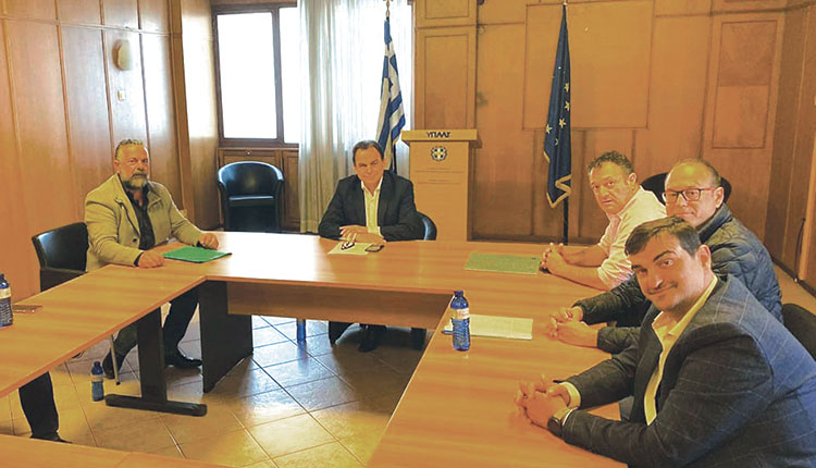 Οι Κρητικοί ζητούν να επιδοτούνται εργάτες γης από την υπόλοιπη Ελλάδα για να έρθουν στο νησί