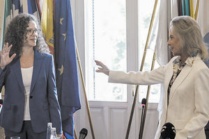 «Προσωπικές εκτιμήσεις της κυρίας Ιντ Βελντ» χαρακτήρισε η ευρωβουλευτής Ελίζα Βόζεμπεργκ, μέλος της Επιτροπής PEGA, τις θέσεις που διατύπωσε η Ολλανδή εισηγήτρια