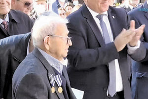 ο τελευταίος εύζωνας