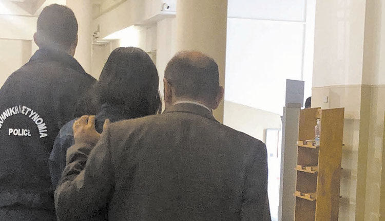 Η 40χρονη μετά την απολογία της οδηγήθηκε στη φυλακή