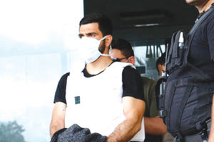 Ο κατηγορούμενος Μ. Καλομοίρης