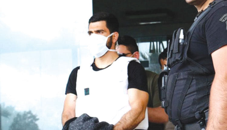 Ο κατηγορούμενος Μ. Καλομοίρης