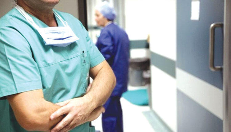 Πολύ ακριβά πληρώνουν οι πολίτες τη δημόσια υγεία