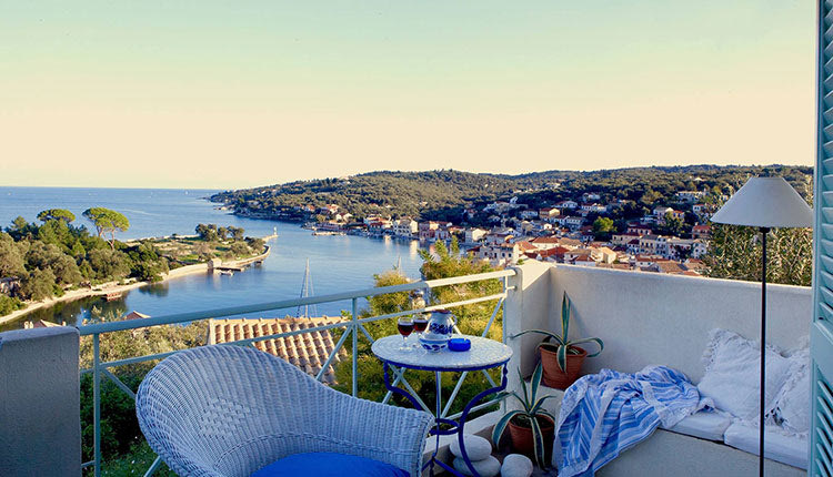 Ο ξενώνας με θέα “καρτ- ποστάλ”