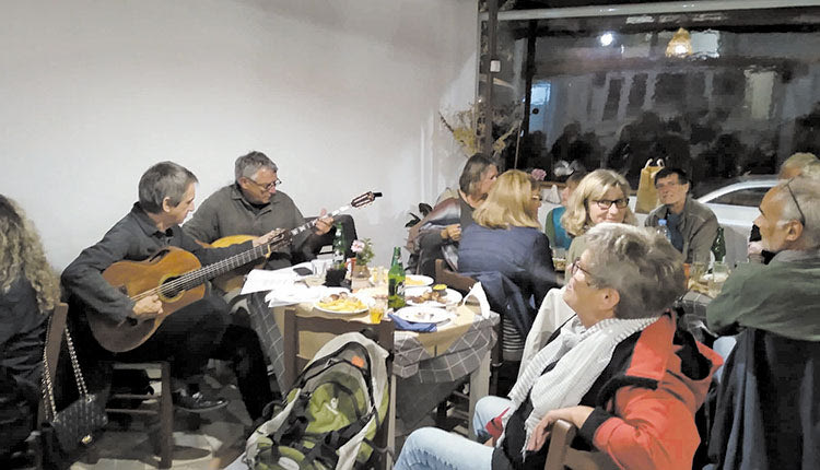 Η ζωή στον Μύρτο συνεχίζεται και τον χειμώνα που είναι ήπιος 