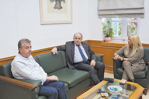 Συνάντηση Αρναουτάκη-Καββαθά