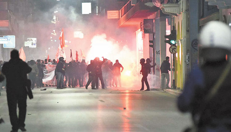 Σε επιφυλακή η τοπική ΕΛ.ΑΣ. για την 49η επέτειο από την εξέγερση του Πολυτεχνείου