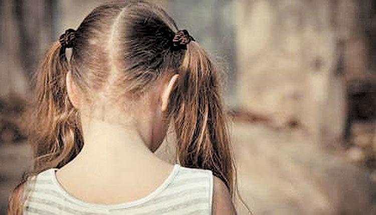 Παππούς και γιαγιά κρίθηκαν ένοχοι για αποπλάνηση της εγγονούλας τους 