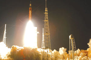 Μια νέα σελίδα ανοίγει για τη NASA με την απογείωση της αποστολής Artemis προς τη Σελήνη